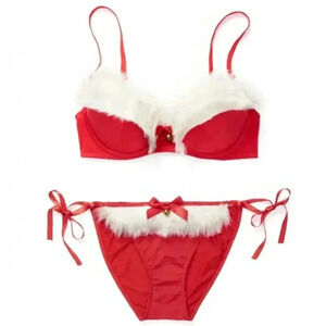 😍 NWT 😍 Adore Me Claussa Push Up Bra w/ Free Panty, Red/White, Size 32DDD